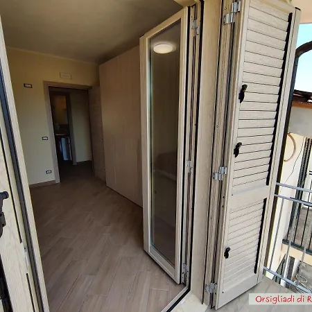 Gullo Capo Vaticano Pensión Ricadi