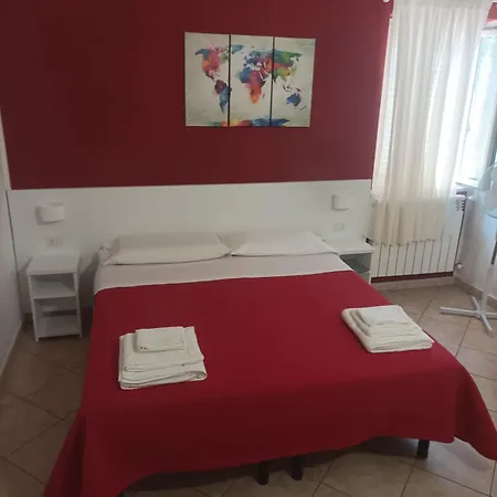 Πανσιόν Gullo Capo Vaticano *