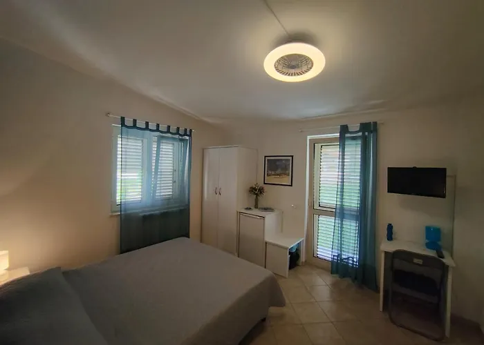 Gullo Capo Vaticano בית הארחה ריקאדי