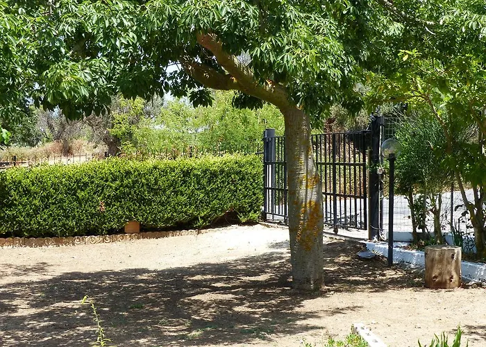 Gullo Capo Vaticano בית הארחה 3*