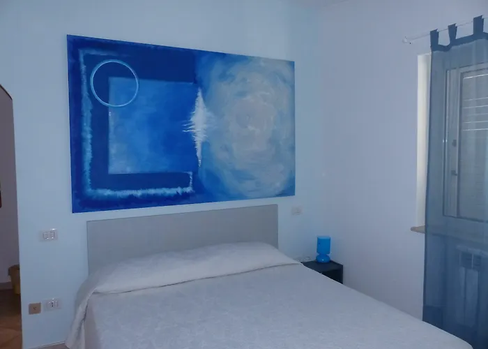 Gullo Capo Vaticano 招待所