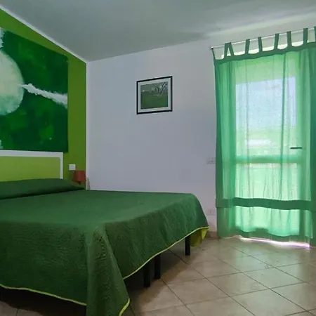 Gullo Capo Vaticano Penzion *