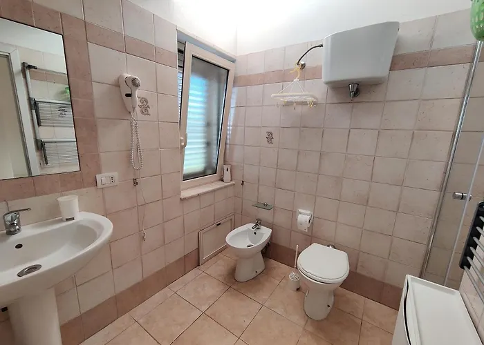 Gullo Capo Vaticano Pensionat 3*