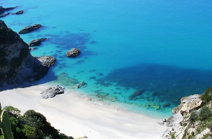 Gullo Capo Vaticano Pensionat 3*